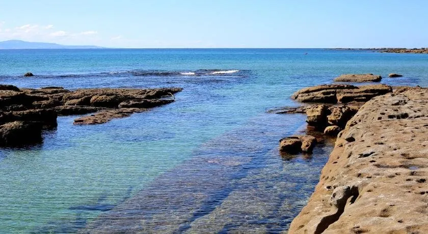 Ayana Beach House - Pet Friendly - Opposite Beach - Image 1