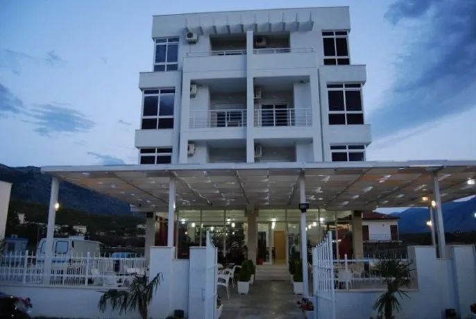 Hotel Bellavista - Image 1