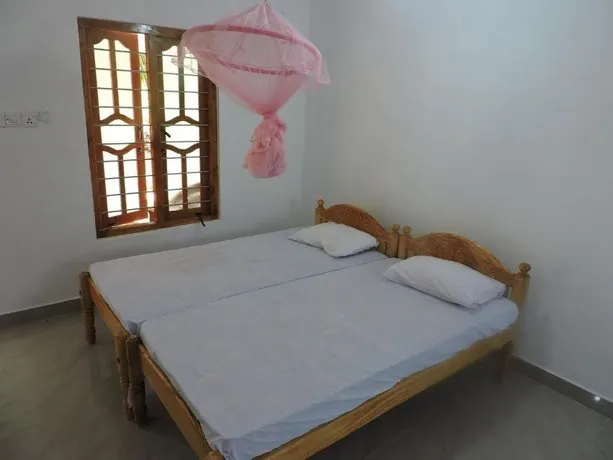 Gopalapuram Guest House - Image 1