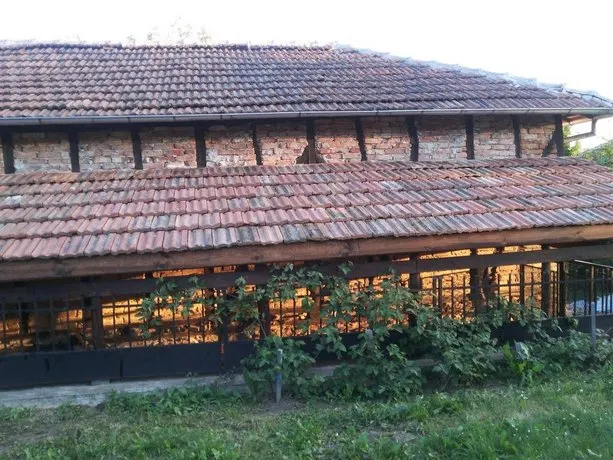 Venikula Guest House - Image 1