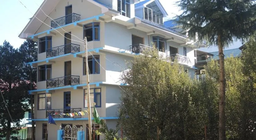 The Alpine Nest Hotel - Image 1
