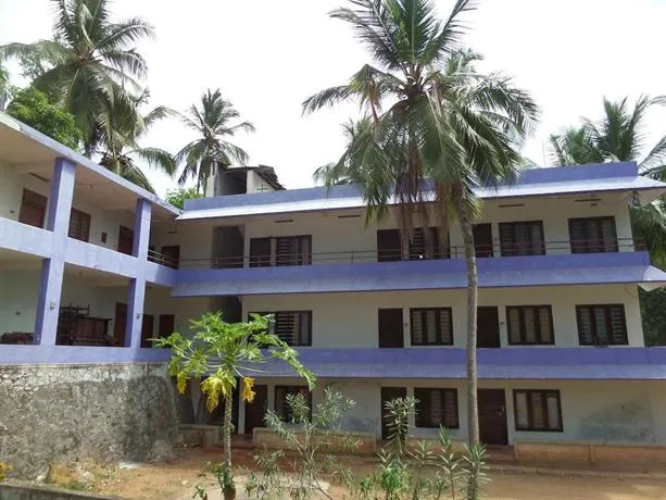 Hotel Deepak - Image 1