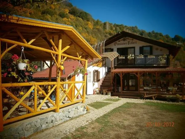 Pensiunea Rotarii - Image 1