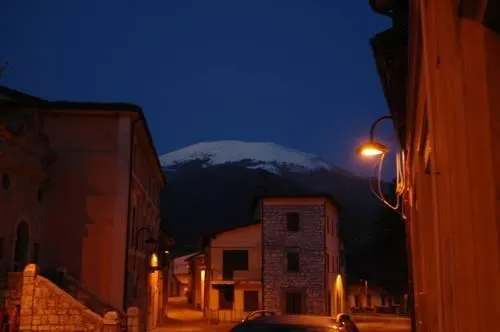 L'albergo Di Ieri - Image 1