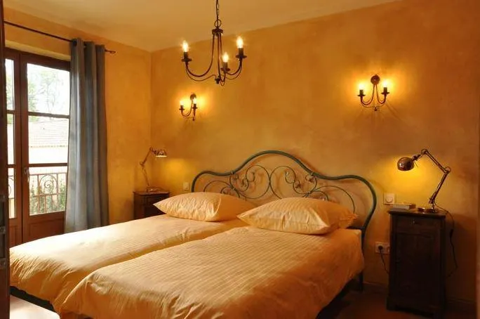 Vinauberge - Image 1