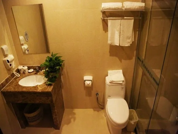Green Tree Inn Shengfang Furniture City - Image 1
