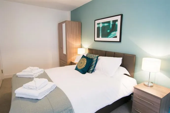 Stratford Central Apartments Peymans - Image 1