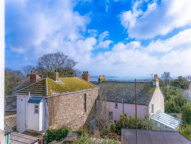 Pip's Cottage - Image 1