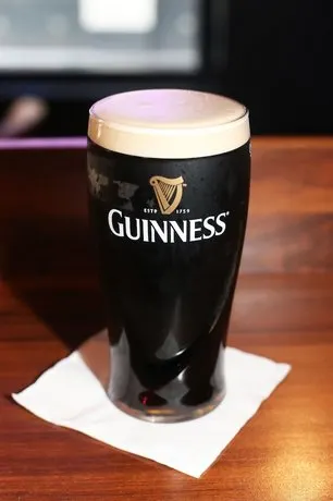 Temple Bar Hotel Fleet Street - Image 1