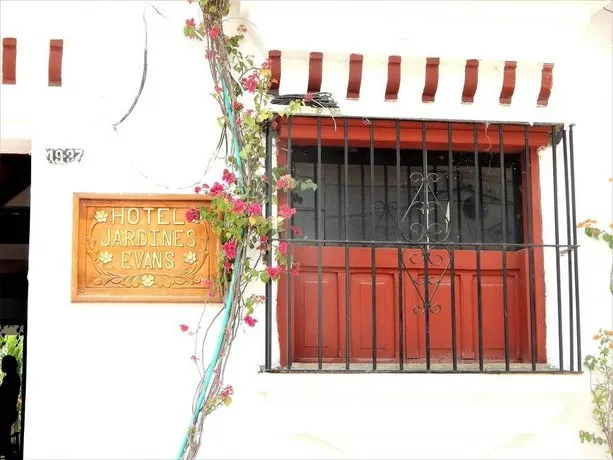 Hotel Jardines Evans - Image 1