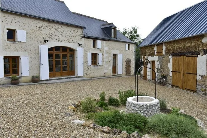 La Tale Bed And Breakfast - Image 1