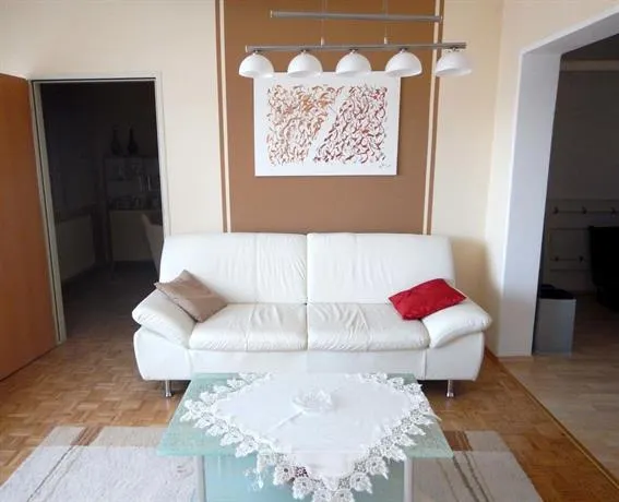 Penthouse near Red Bull Ring - Image 1
