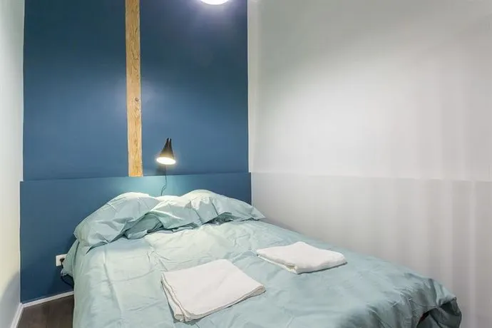 Jusqu à 6 Personnes Au Coeur du Vieux Lyon - Image 1