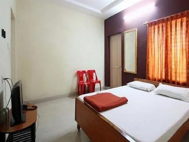 Surya Hotel - Image 1