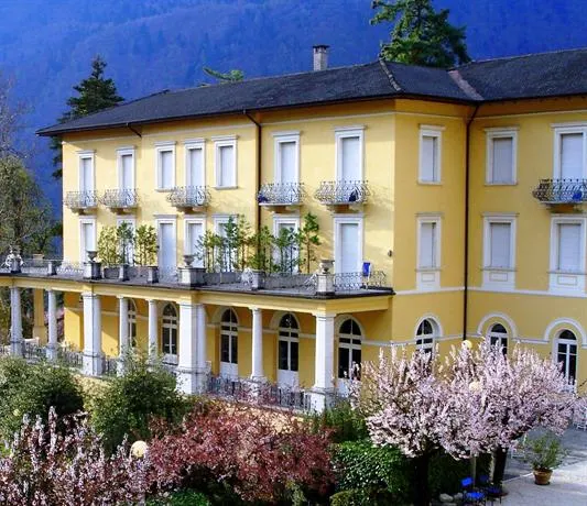Casa Di Salute Raphael Palace Hotel - Image 1