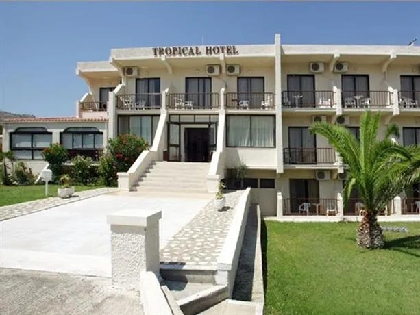 Tropical - Image 1