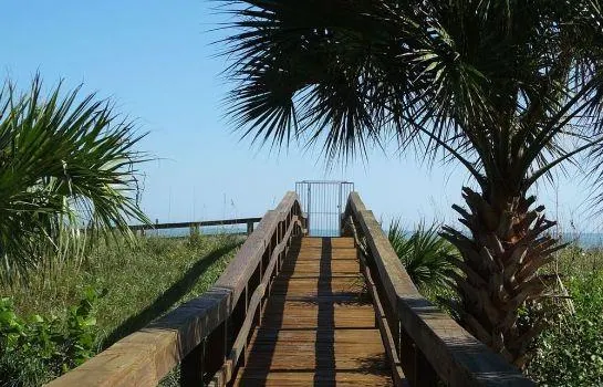 Luxury Oceanfront 501 by RedAwning - Image 1
