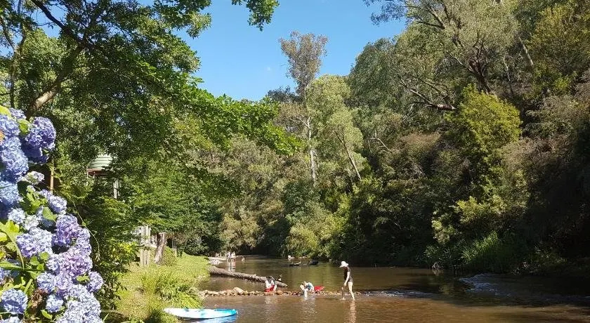 Jamieson Caravan Park - Image 1