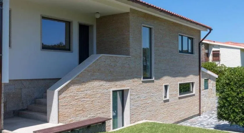 Panoramic Beachfront Villa - Direct Beach Access - Image 1