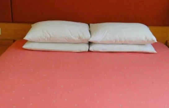 Home Inn Suzhou GuanQian - Image 1