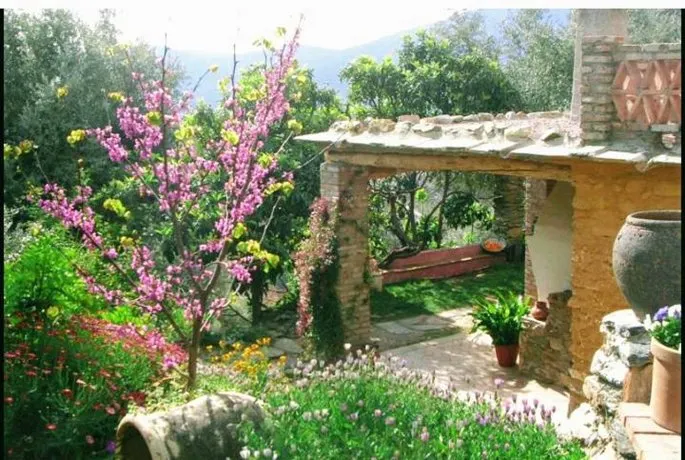 Mountain house surrounded by nature - Image 1