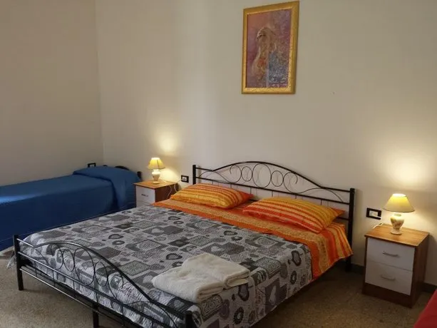 B&B Express - Image 1
