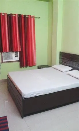 RLJ Guest House - Image 1