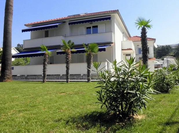 Apartments Smilja - Image 1