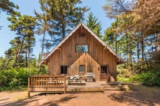Uncle Jim's Cabin - Image 1