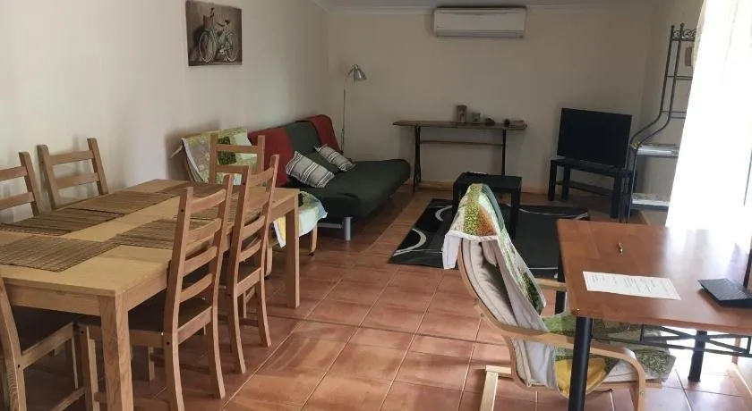 Tropical Farm Stay - Image 1