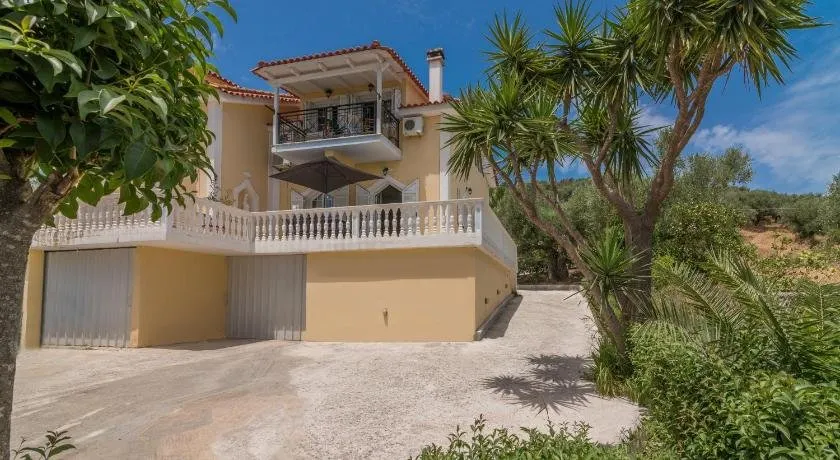 Villa Ismini - Image 1