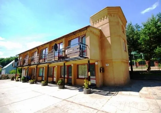Zamek Reda - Image 1