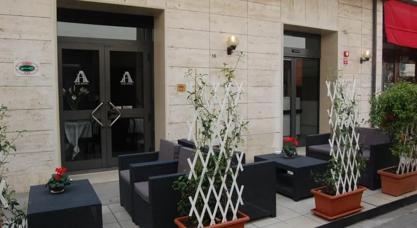 Hotel Alba - Image 1