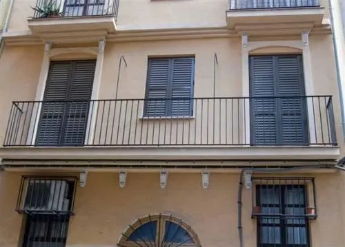 Plaza Del Carmen - Image 1