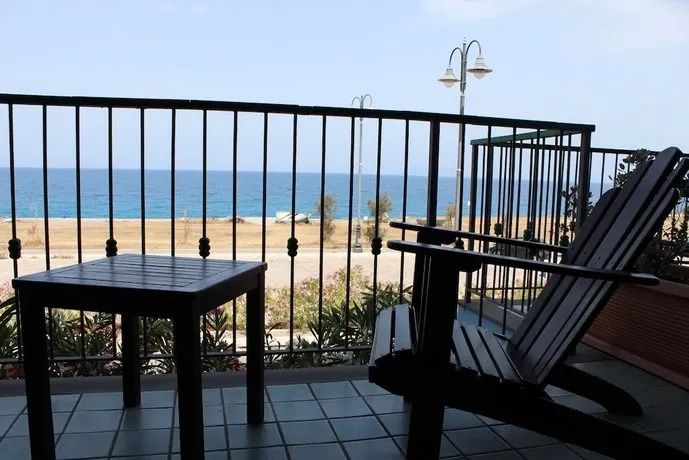 Hotel Esperia - Image 1