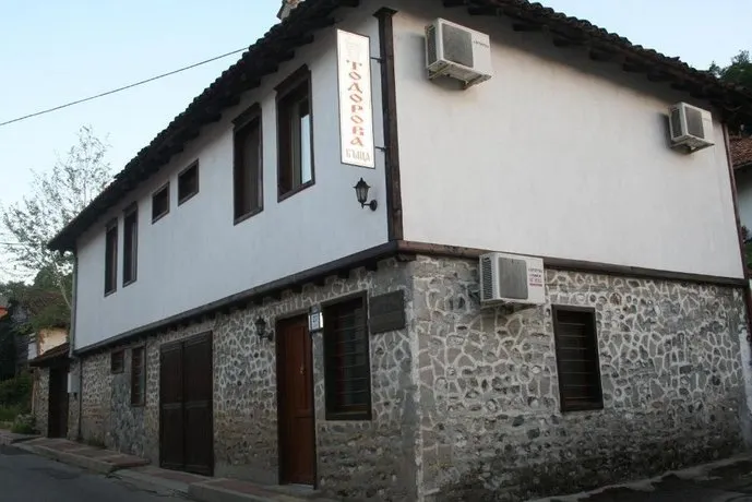 Todorova House - Image 1