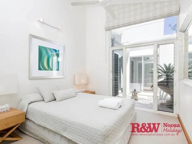 19 Wesley Court - Image 1