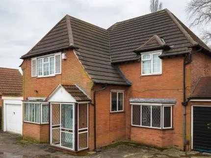 Birmingham Guest House 03 - Image 1