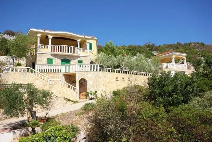 Villa Sea Fantasy - Image 1