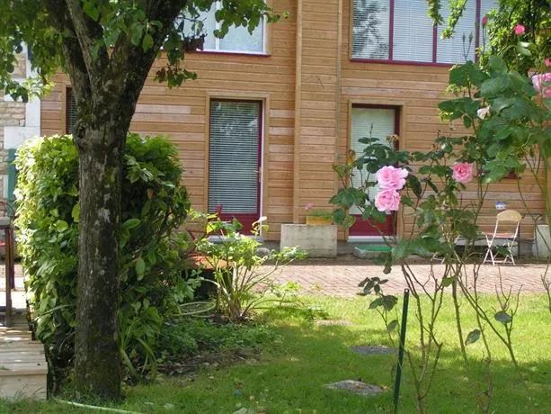 Au Bord de Sèvre - Image 1