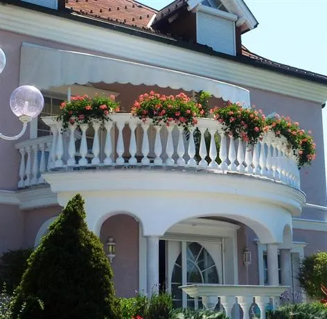 Appartements Villa Rose - Image 1