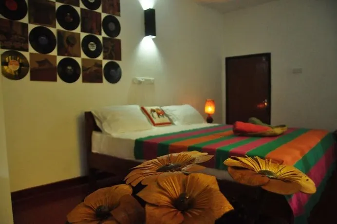 Tree House Guest House - Image 1