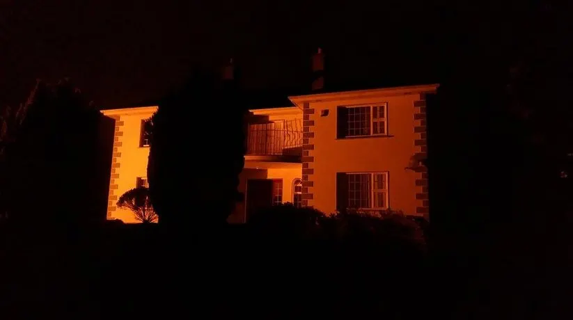 The Lodge B&B - Image 1
