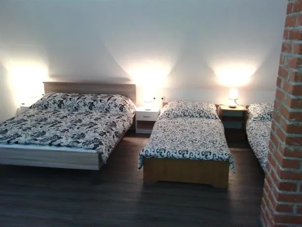 Guest House Lisina - Image 1