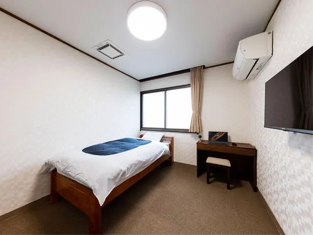 Business Hotel Tsukushi - Image 1