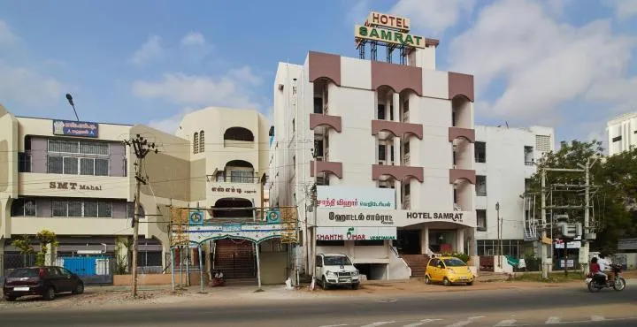 Hotel Samrat - Image 1