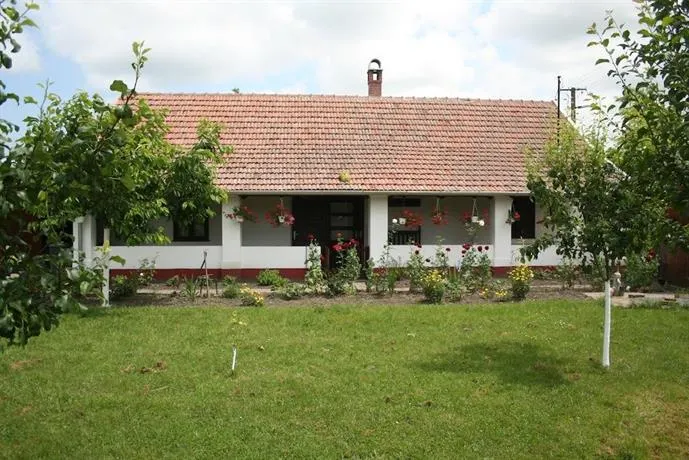 Bartha Porták - Image 1