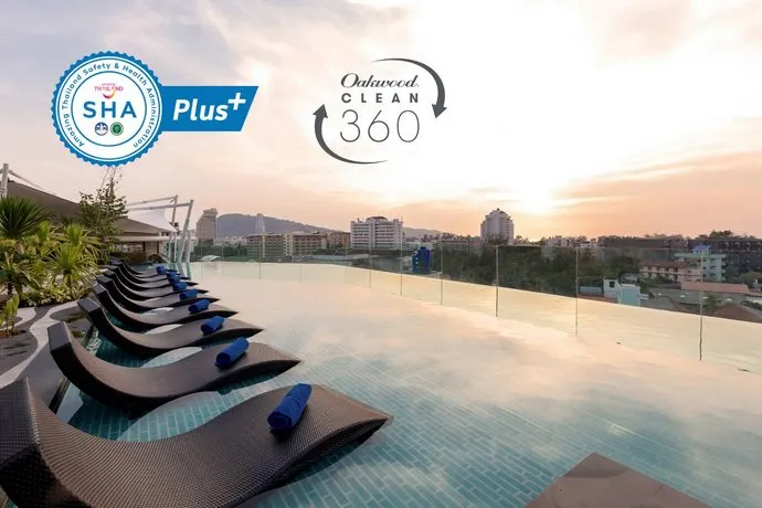 Oakwood Hotel Journeyhub Phuket - Image 1