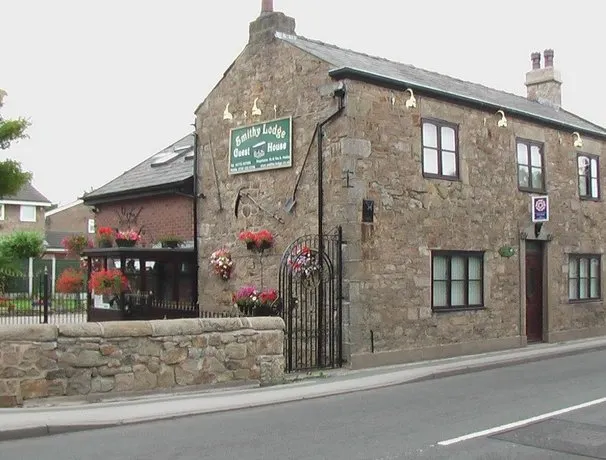 Smithy Lodge - Image 1