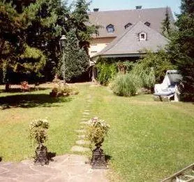 Bastgen Bed & Breakfast - Image 1